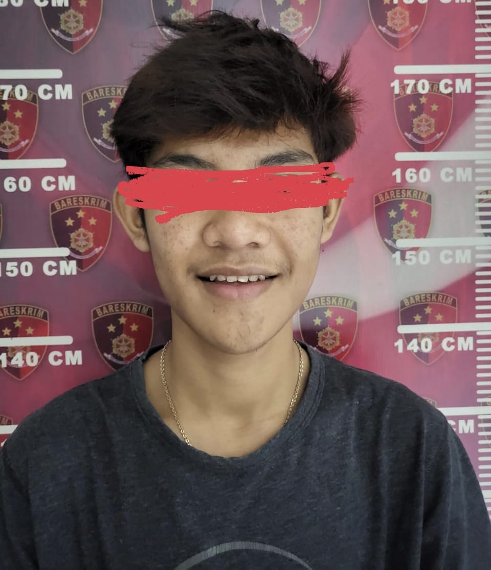 1F6C9BCF-B0FD-4E1C-B742-4D5ABDB39B4E