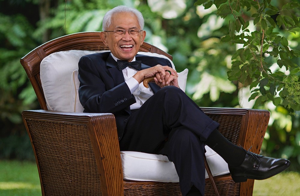 MENTERI SUBROTO (2)