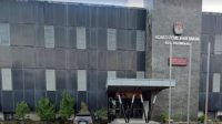 1693276060470-kantor_kpu_plg