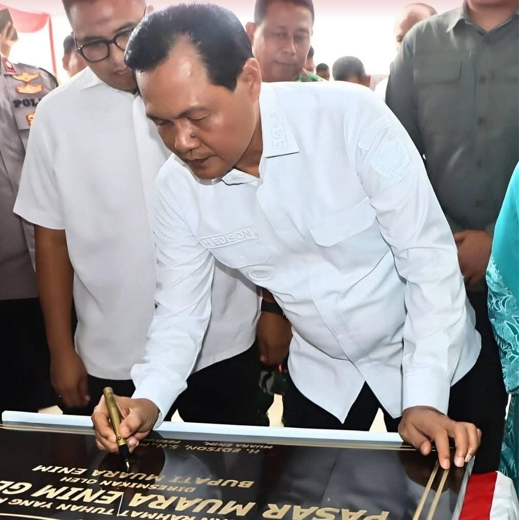 a95e255b-12db-47a3-b124-1e9ebe270255